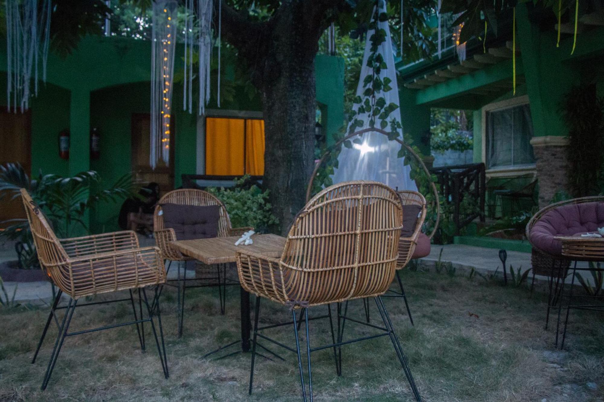 Moonlight Resort Malapascua Buitenkant foto