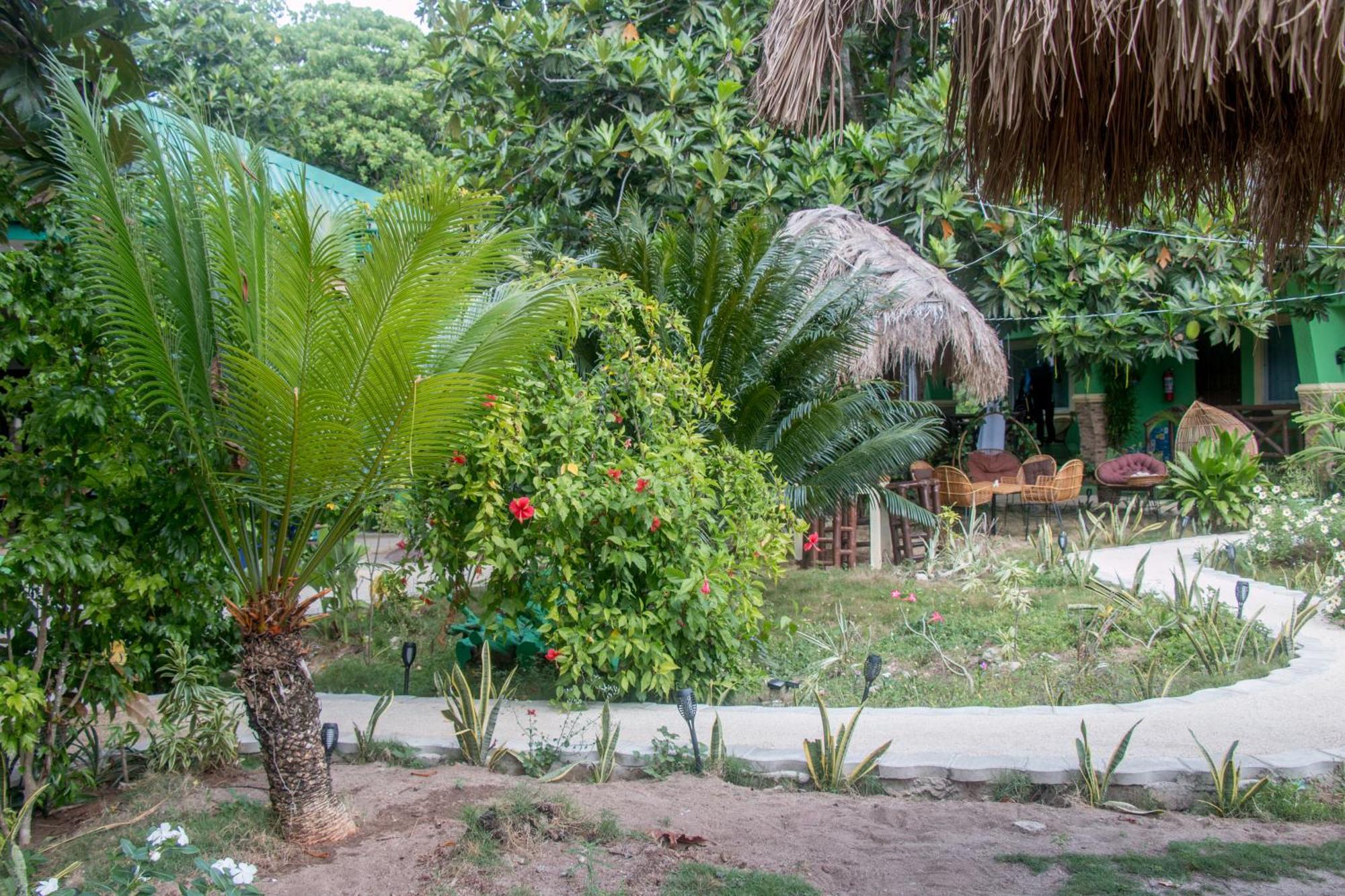 Moonlight Resort Malapascua Buitenkant foto