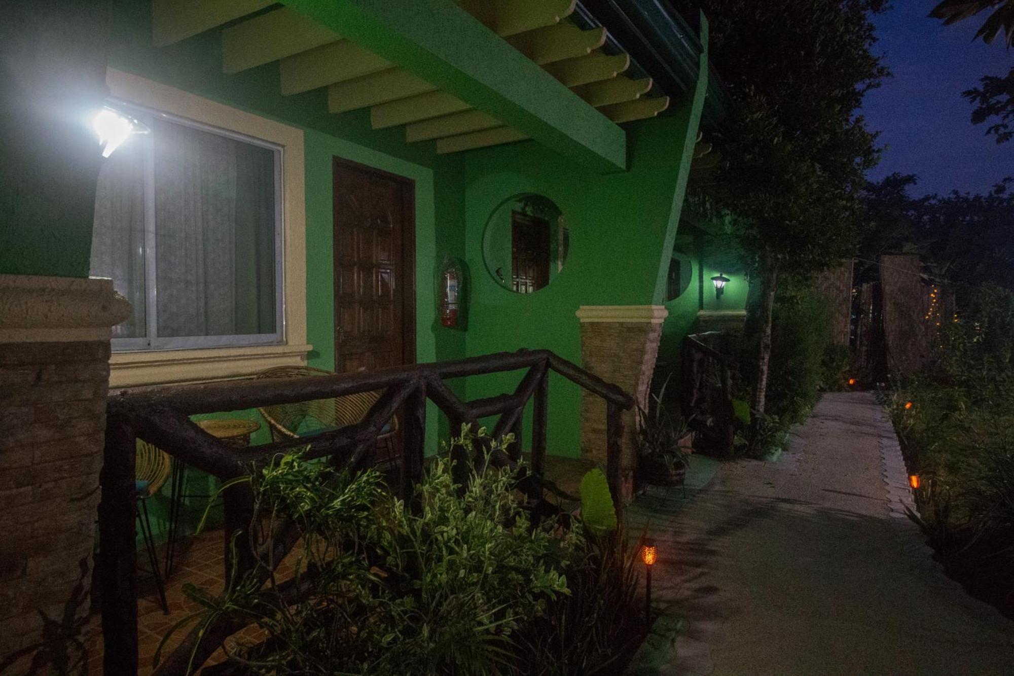 Moonlight Resort Malapascua Buitenkant foto