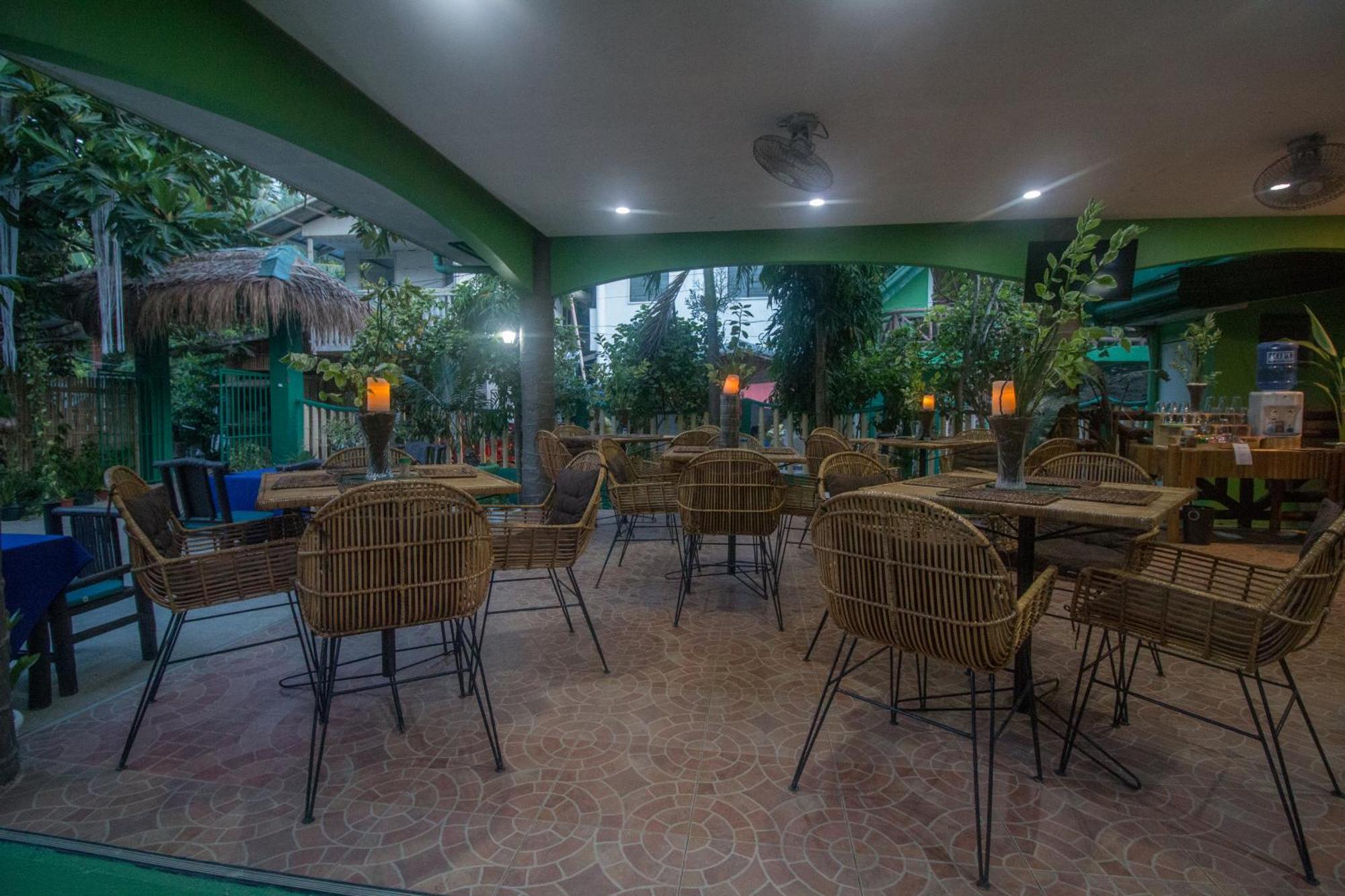 Moonlight Resort Malapascua Buitenkant foto